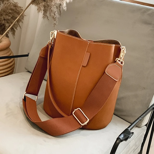 Leather Cross Body Bags With Wide Straps 