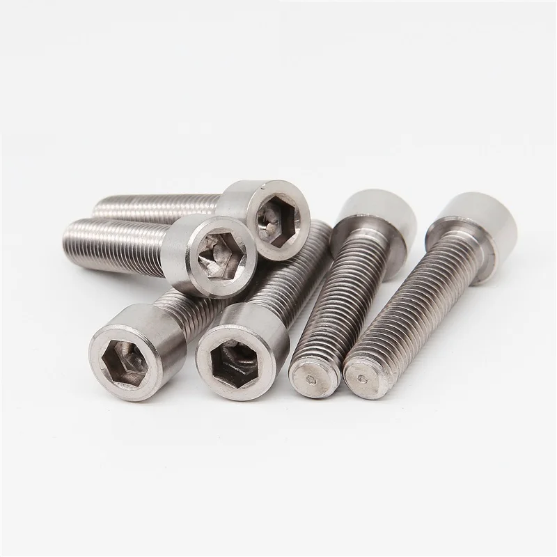 20pcs/lot M4 M5 M6 DIN912 Pure Titanium hex socket cap screw with knurling no crack Ti bolt