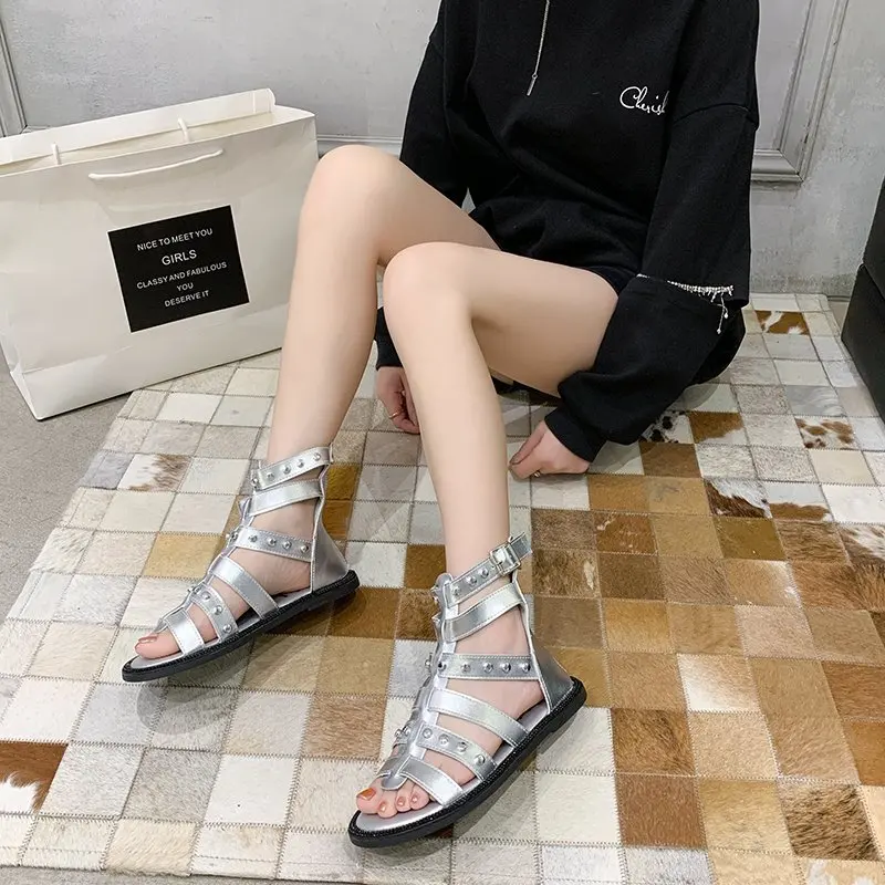 

Women's Sandals Rivet Flats Cool Ladies Ankle Buckle Strap Punk Shoes Summer PU Female Plus Size 2020 Fashion New Woman Hot