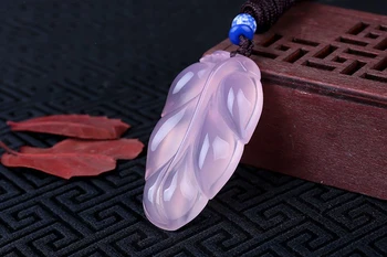 

Natural ice seed jade leaf pendant woman sends friend to bring her own