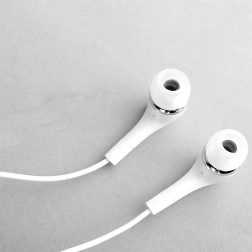 267346_no-logo_267346-1-04