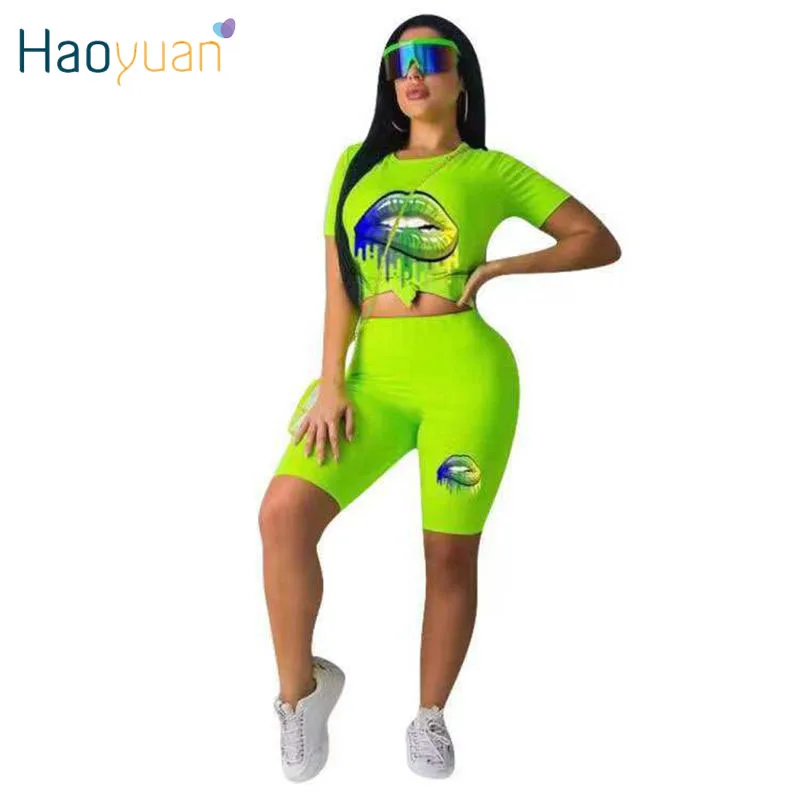 HAOYUAN Neon Green Lips две детали с принтом, комплект, спортивный костюм, топы и шорты, подходящий костюм, повседневный фестиваль, 2 предмета, наряды для женщин