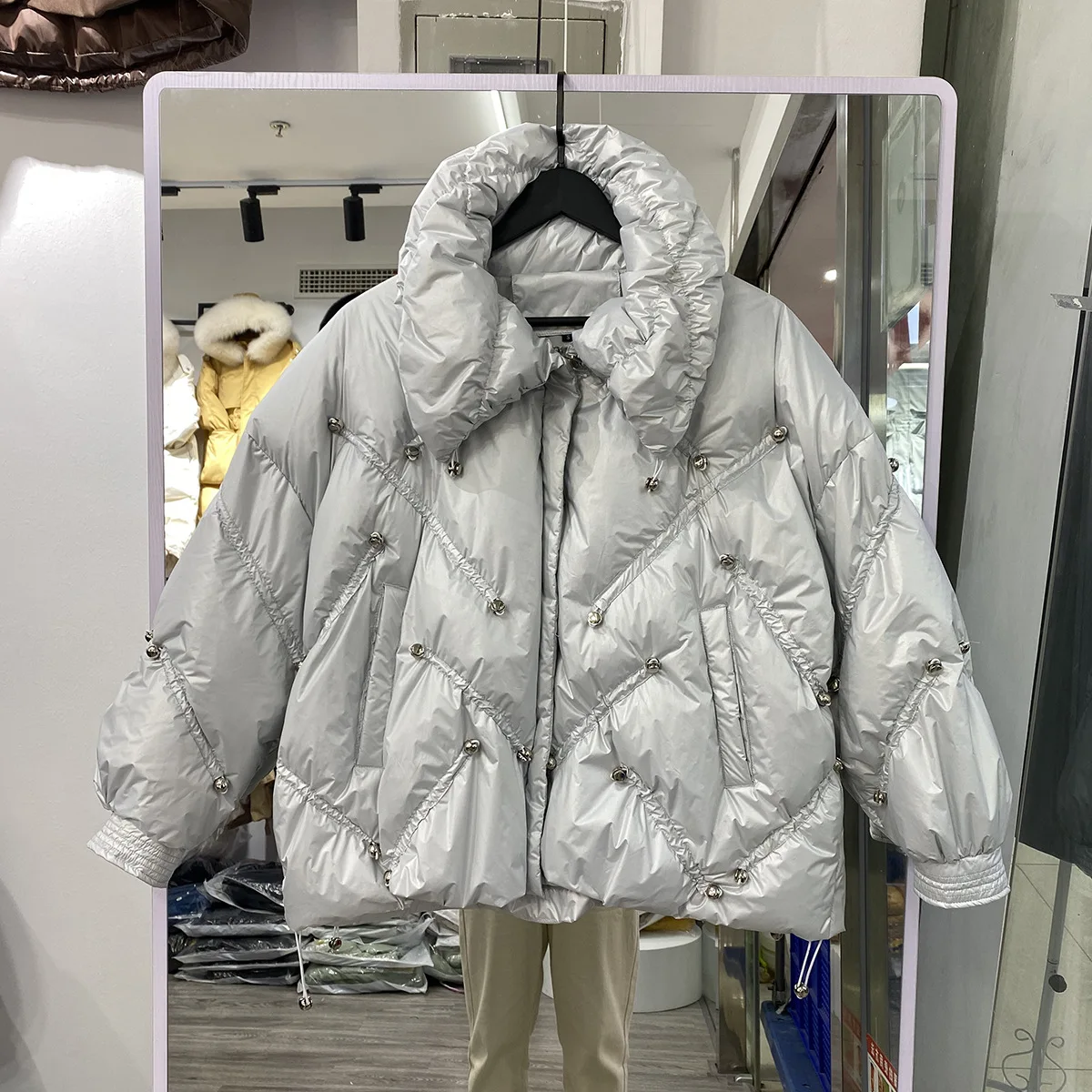 

Down jacket women 2021 fashion short winter thickened warm long-sleeved zipper shiny coat