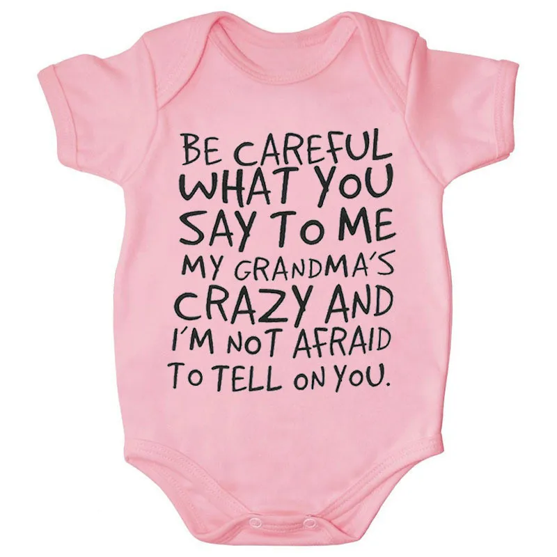 Костюм для новорожденных с надписью «My Grandma Is Crazy»; Забавный комбинезон с короткими рукавами для маленьких мальчиков и девочек; хлопковая одежда для малышей; комбинезон; одежда