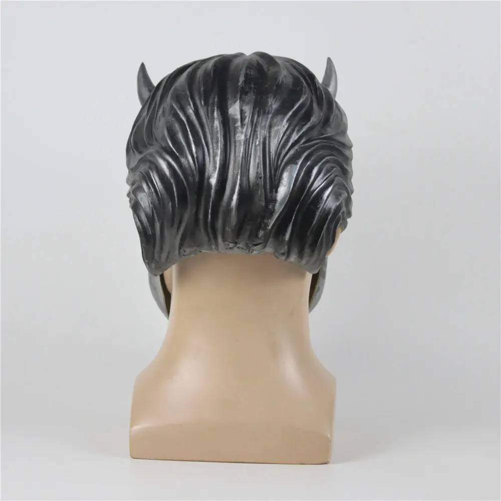 9400820812_1096068279