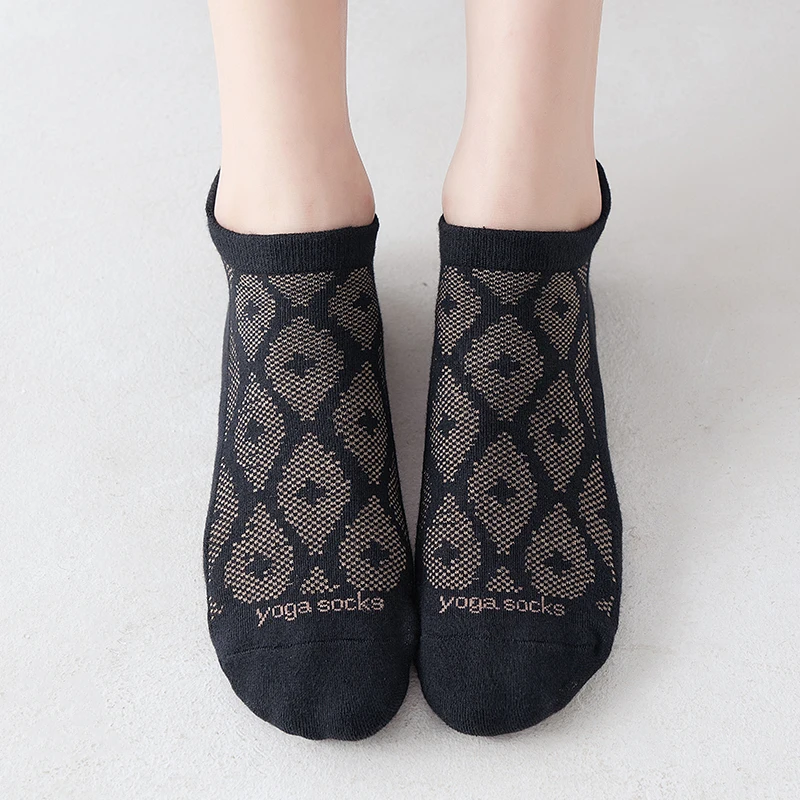 Ladies Professional Yoga Socks Breathable Anti-Slip Pilates Sock Cotton Women Sport Ballet Dance Fitness Sock with Fragrance yoga socks
