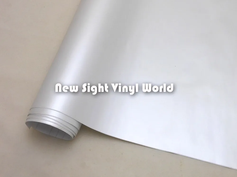 Matte-Chrome-White-Vinyl-03