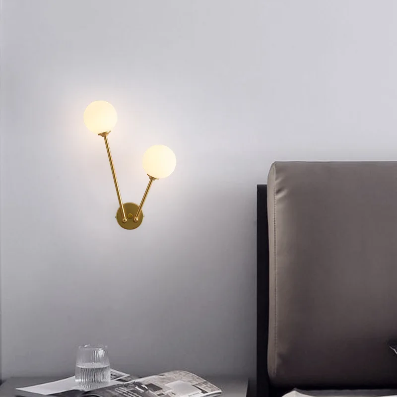

Nordic 2 Heads Golden Wall Lamp Modern Creative Bedroom Bedside Metal Glass Ball Wall Light Aisle Corridor Bracket Light Decor