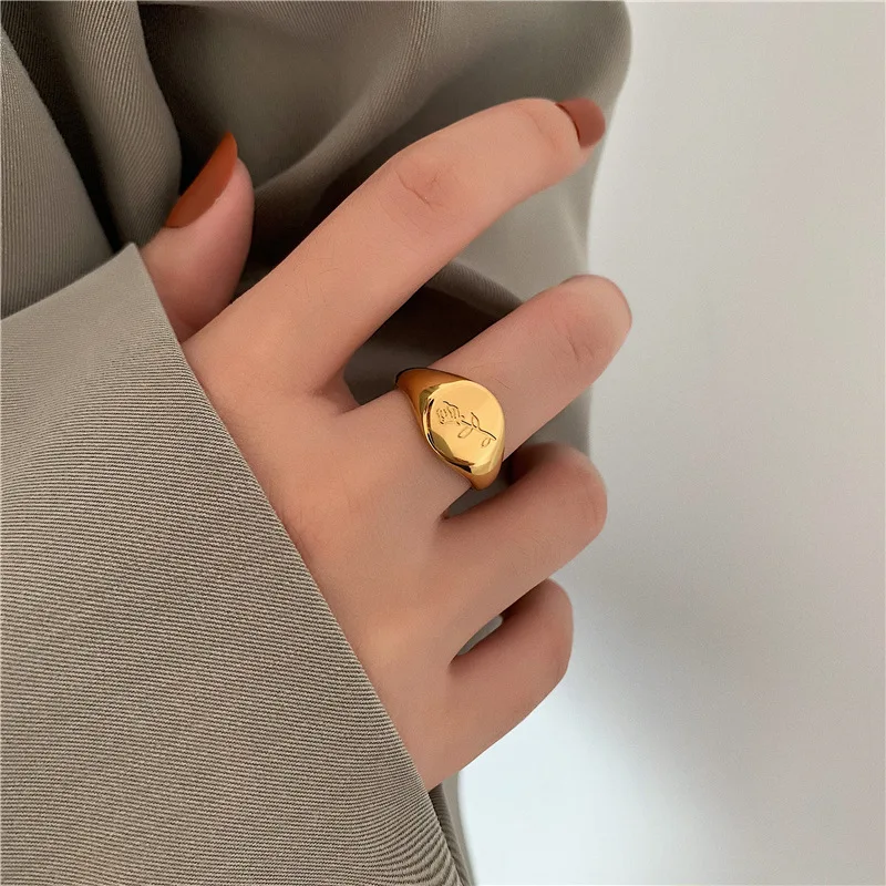 Gold-plated engrave rosette rings stainless steel fashion personality 18k gold European Christmas simple rings for women wedding rings finger rings fashion rings engagement rings