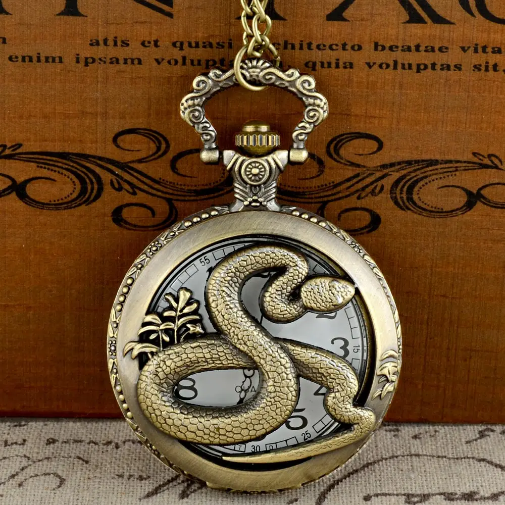 

IBEINA Vintage Bronze Snake Graphic Quartz Pocket Watch With Chain Retro Men Women Classic Pendant Necklace Clock Gift