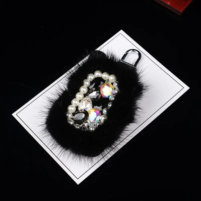 Fashion Leather Rhinestone Diamond Car Key Cover Key Case Universal Size Mink Plush Fur Car Key Holder Key Wallets Storage Bag - Название цвета: Черный