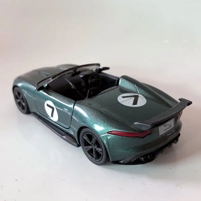 Jaguar F-TYPE Project 7 (6)
