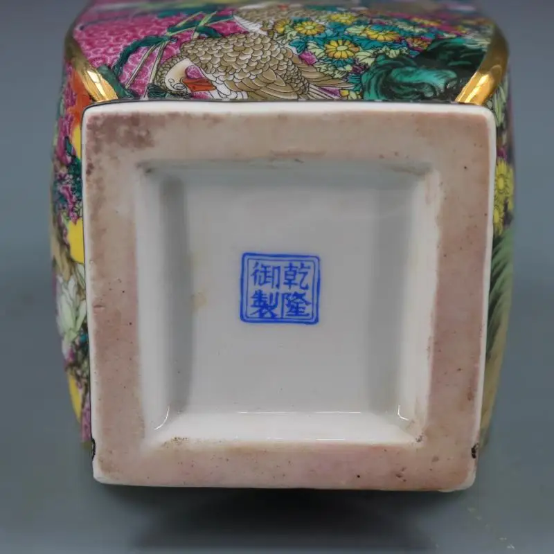 Qing Dynasty Qianlong Enamel Painted Gold Flowers And Birds Square Vase Home Furnishings Antique Porcelain Collection 6