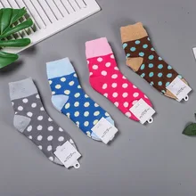 Хлопковые забавные толстые носки в горошек из кораллового флиса; женские теплые милые носки Kawaii Art Happy; Корейская дышащая уличная одежда