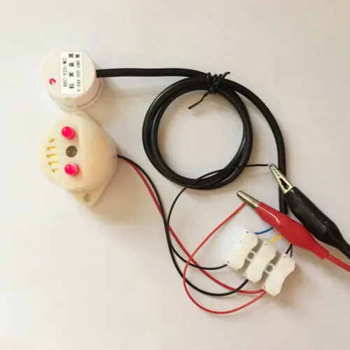 Non-contact liquid level sensor with buzzer light on sensitive liquid switch