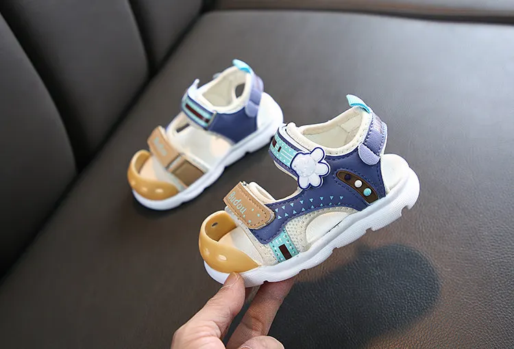 Kids Cut-outs Flats Casual Toddler Shoes Summer Little Childrens Beach Sandals Hand Soft Boys Girls Covered-toes Beach Shoes