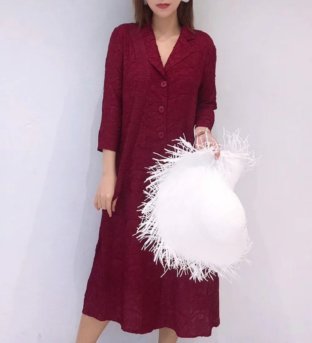Горячая Miyake fold однобортный однотонный плащ с длинными рукавами пальто с воротником-стойкой Длинная ветровка