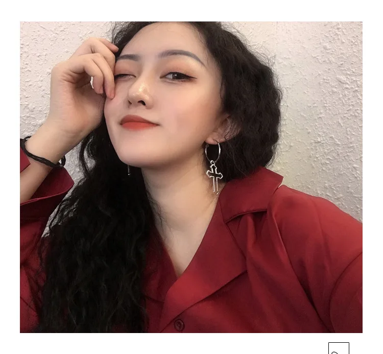 HZ 2019 Korea Vintage Cross Hollow Hip Pop Circle готические металлические Висячие серьги новые