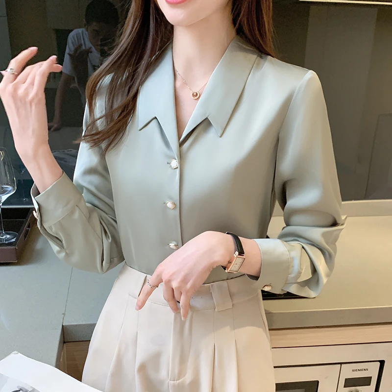 Korean Women Silk Shirts Satin Blouses Women Long Sleeve Shirt Tops Woman White Blouse Tops Plus Size Woman Beading Shirt Blouse