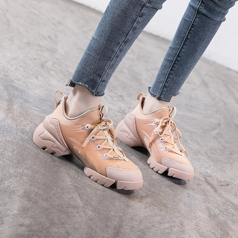 Spring and autumn thick bottom increased sports shoes female new super fire net red star models wild casual sports old shoe