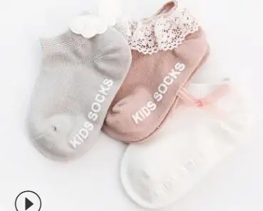 Носки для маленьких девочек, 4 стиля, 3 пар/уп. милый набор носков до лодыжек для малышей, детские кружевные носки с бантом - Цвет: D