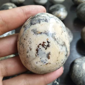 

Natural stone gray opal crystals feng shui decoration beautiful home decoration desk display