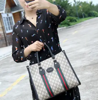 

2019 New Ribbon Fashion BagAAA215