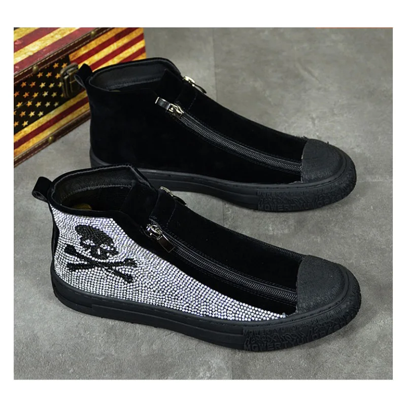 Black Sneakers Men Роскошные Красные кроссовки с черепом; мужские замшевые ботильоны со стразами; мужская повседневная обувь; Клубные ботинки в стиле панк; buty botas Hombre - Цвет: Black Sneakers Men