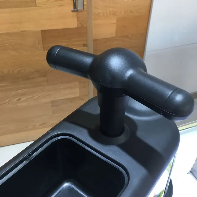 Toddler Rid on Car Scooter Baby Twist Car Toys for Kids Walker Cute Nice Looking Gift for 1-6 years Old 2