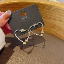2021 Fashionable Simple Design Feeling Temperament Love Earrings Zircon Personality Net Red Same Style Earrings Woman
