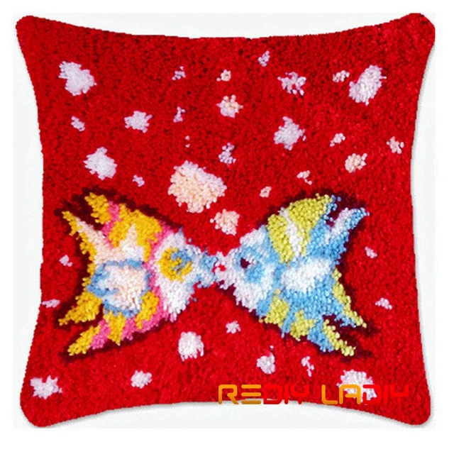 Latch Hook Kits Wedding Kiss Cushion Cover Pre-Printed Canvas DIY Yarn Crochet Crafts Pillow Case Size 43x43cm Sofa Bed Pillows - Color: BZ506
