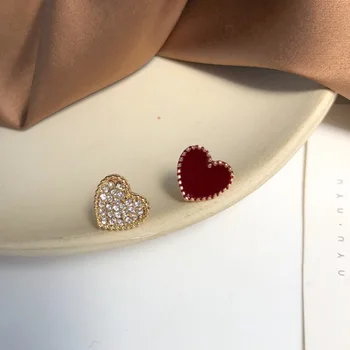 

Personality Elegant Lady Charm Simple Rhinestones Love Stud Earrings Korean Fashion Women Girl Jewelry Ear Clip Accessories