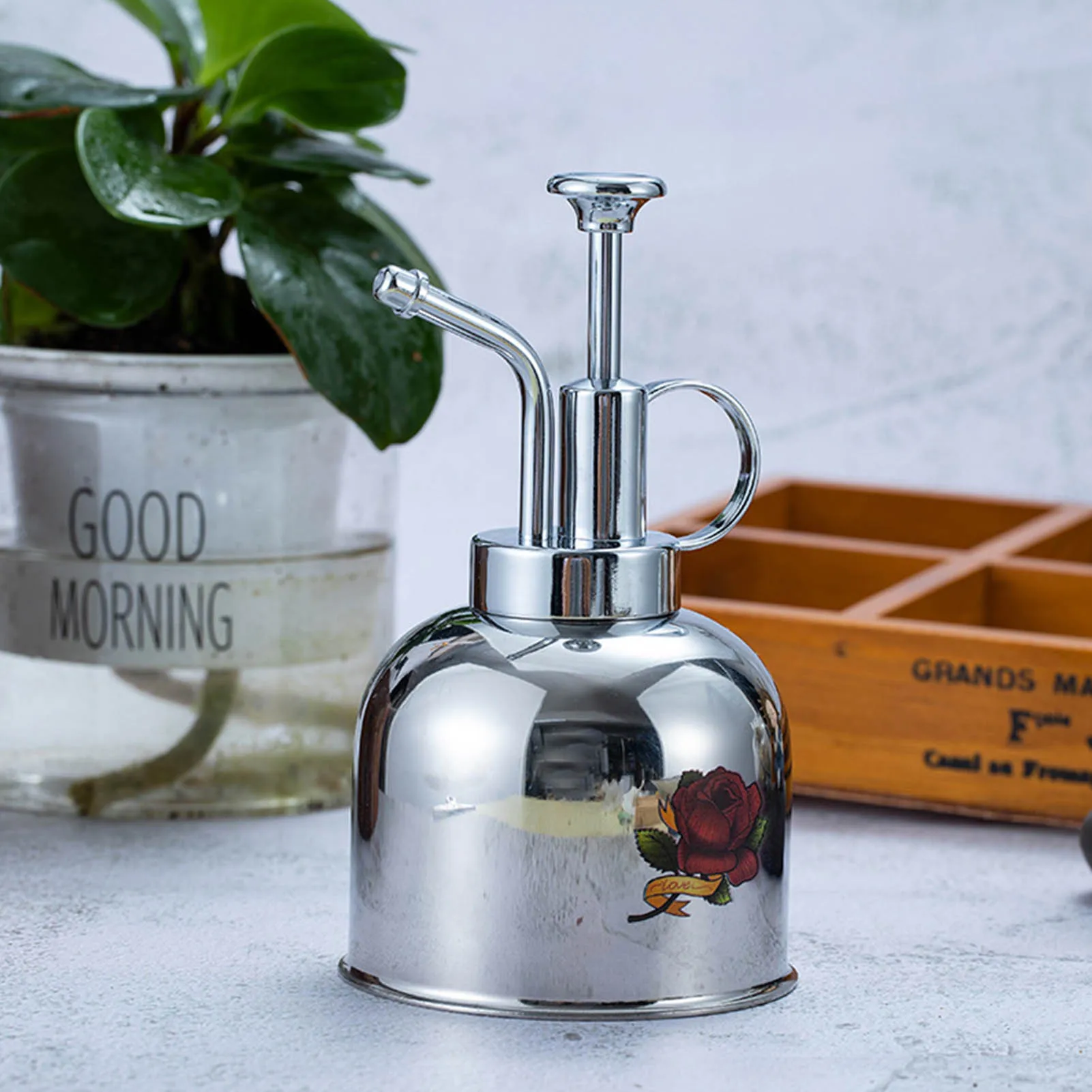 300ml Retro Stainless Steel Watering Spray Bottle Rose Pattern Plants Can Anti Rust | Дом и сад