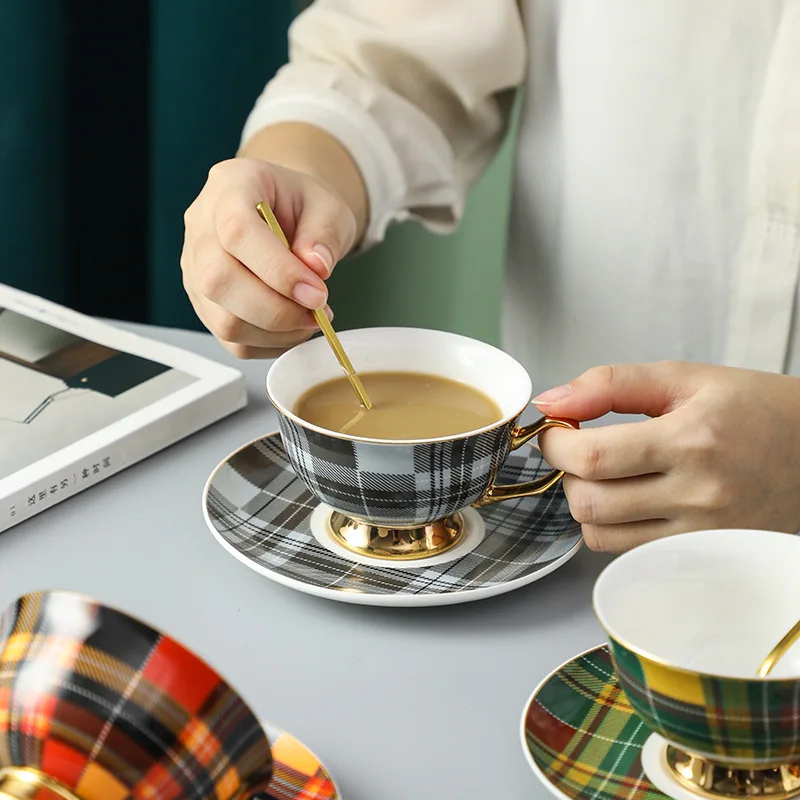 American coffee cup and saucer afternoon tea English cup office exquisite  plaid couple cup set turkish coffee cups tea cup