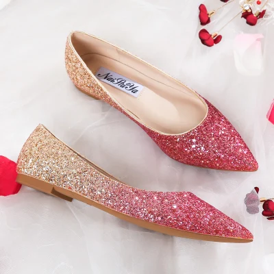 Wedding Shoes Flat Heel Sequins Bling Bling Flats Bride Shoes Gold Silver Pointed Toe Slip on Lazy Shoes Plus Large Size 33-44 