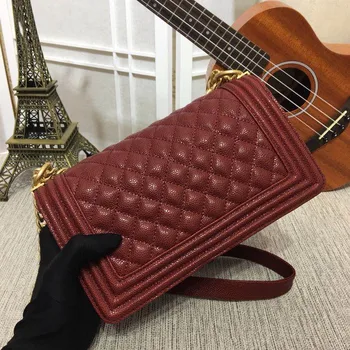

Luxury brands caviar leather and gold chain leather shoulder bags.Imported leather.Free shipping