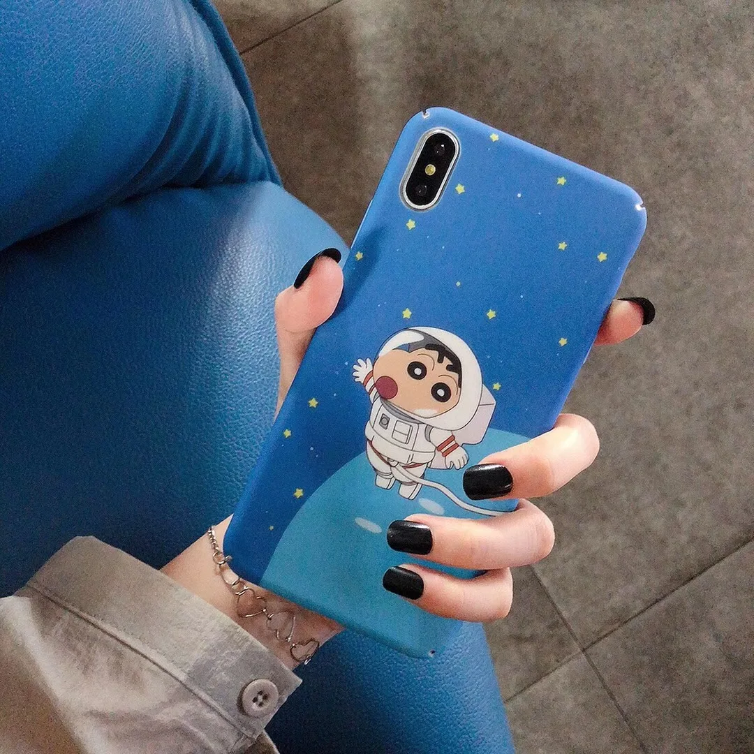 

Cartoon Japanese Space Crayon Shin-Chans Shell for iPhone XS MAX XR X 7 8 6 6SPlus Cute Blue PC Hard Case Protection Box Capa