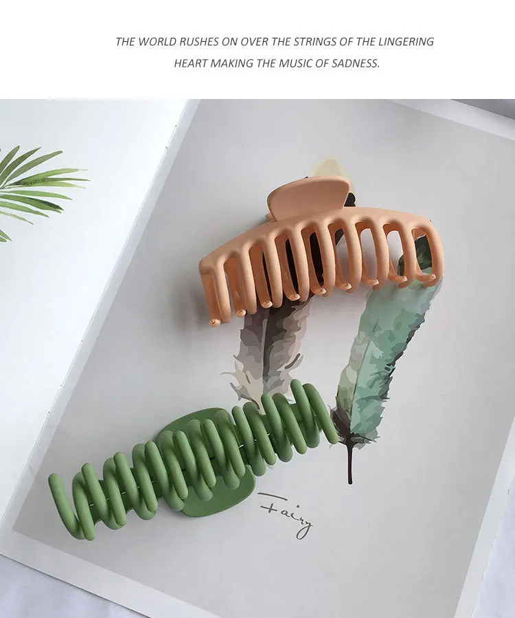 11599171921_1877422674