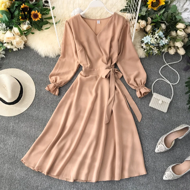 

YuooMuoo New 2019 Women Long Dress Autumn V Neck Bow Bandage A Line Dress Female High Waist Vintage Dress Women Party Dress