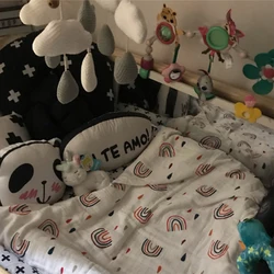Manta de muselina de bambú de 4 capas para bebé recién nacido, Toalla de baño de algodón suave con estampado de animales del arcoíris, manta transpirable para cochecito de bebé