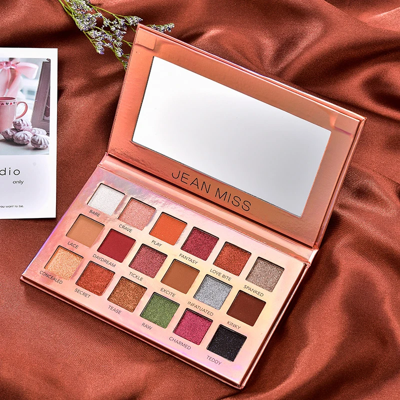 18 Colors Quicksand Star Eyeshadow Palette Waterproof Smudge-proof Colorfast Matte Eye Shadow |