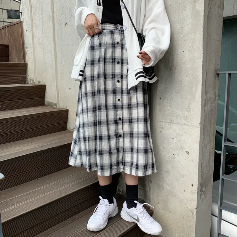 

3311 Photo Shoot ~ Retro Black And White Lattices Single Breasted Elastic Waist Mid-length Skirt