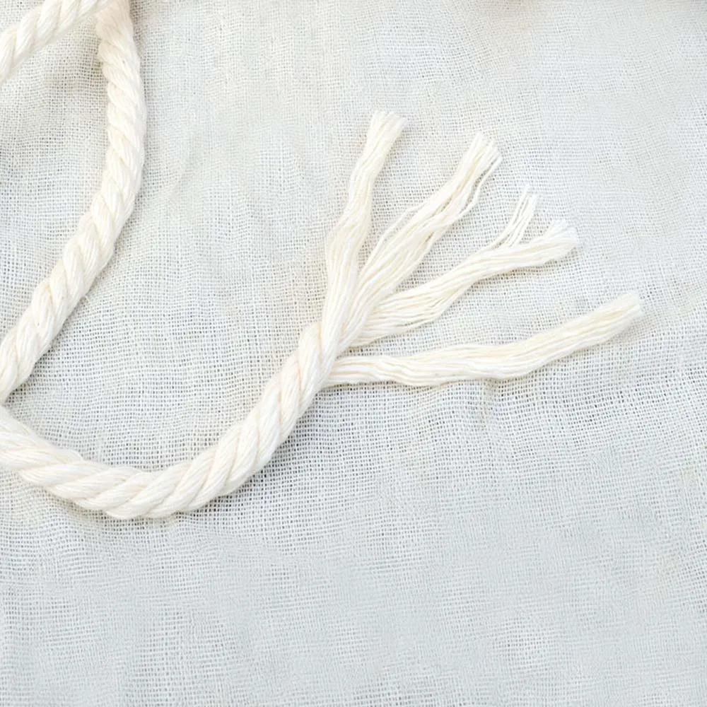 Wholesale Twisted Cotton Macrame Cord Rope Braid Cotton Cord 4mm, 5mm, 7mm,  8mm - China White Cotton Cord and Cotton Rope price