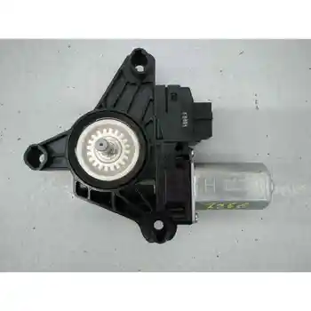 

A2059060401 WINDOW MOTOR REAR RIGHT MERCEDES C CLASS (W205) FAMILY