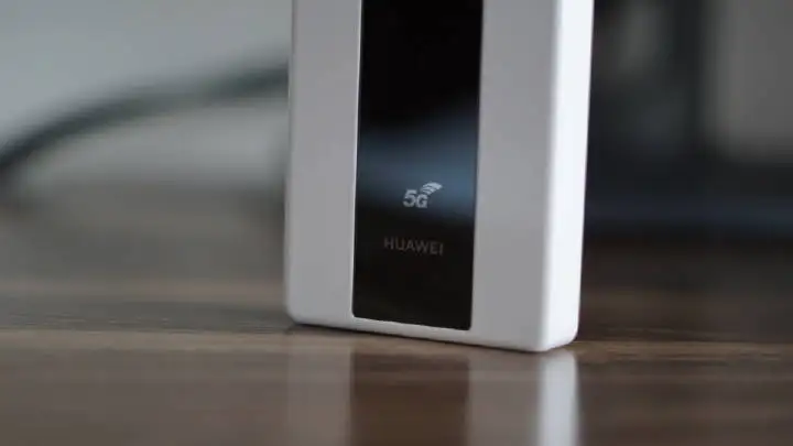 Huawei 5G мобильный WiFi pro E6878-370 5G NSA/SA n41/n77/n78/n79 4G B1/3/5/7/8/20/B28/B32/B34/B38 /39/40/41/42/43 8000 мАч MiFi модем
