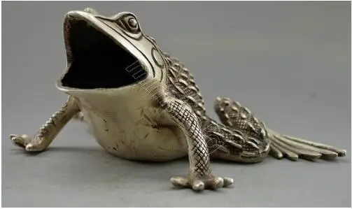 YM 305 Decorated Old Handwork Tibet Silver Carved Frog Statue 17.7cm Garden Decoration real Tibetan Silver