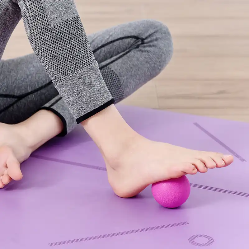 fascia blaster yoga ball