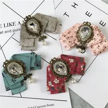 Для мужчин женщин Свадебная вечеринка рубашка шеи Цветочный булавка-ленточка зажим галстук-платок Британский цветок сплав Bling горный хрусталь кристалл галстук-бабочка