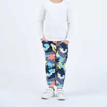 Новинка года; сезон весна-лето; модная детская одежда в Корейском стиле; повседневные камуфляжные шаровары для мальчиков и девочек