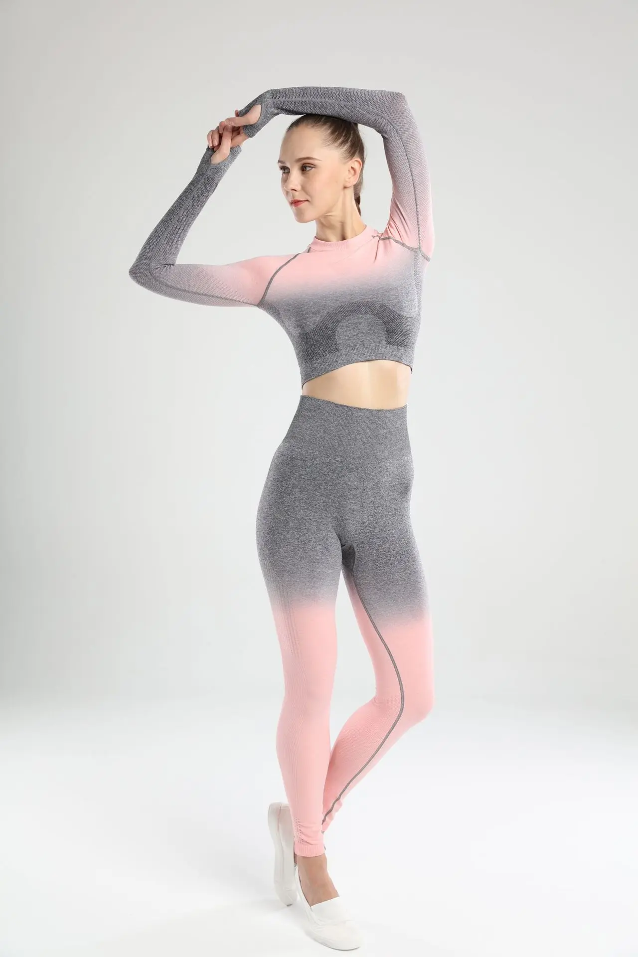 Новинка, градиентный Женский комплект 2 шт. спортивный костюм, одежда для спортзала и тренировок, укороченный Топ с длинным рукавом для фитнеса и резинка для волос, леггинсы, комплект для йоги
